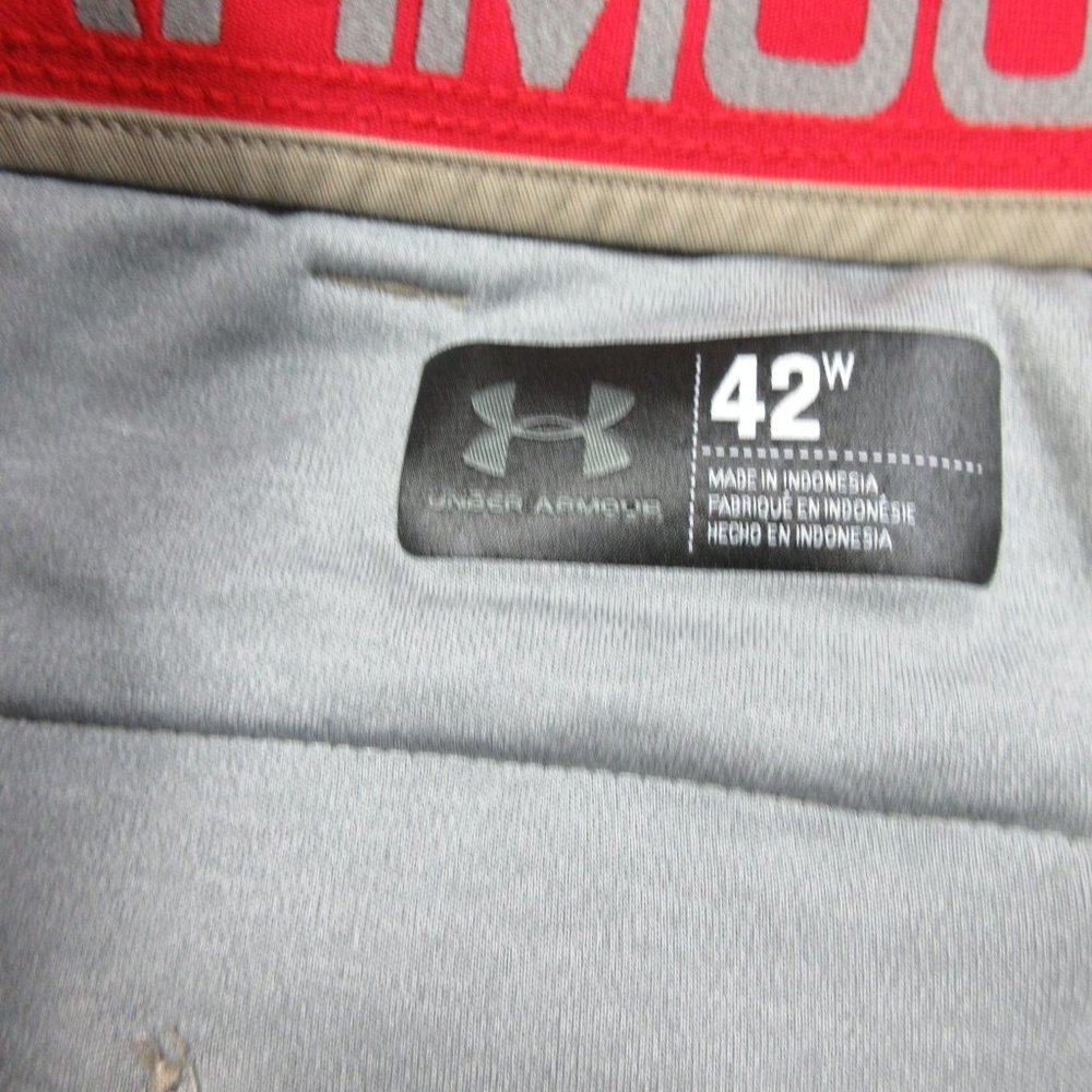 Under Armour Mens Solid Khaki Performance Chino G… - image 3
